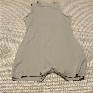 Skims Bodysuit Onesie Cutout back